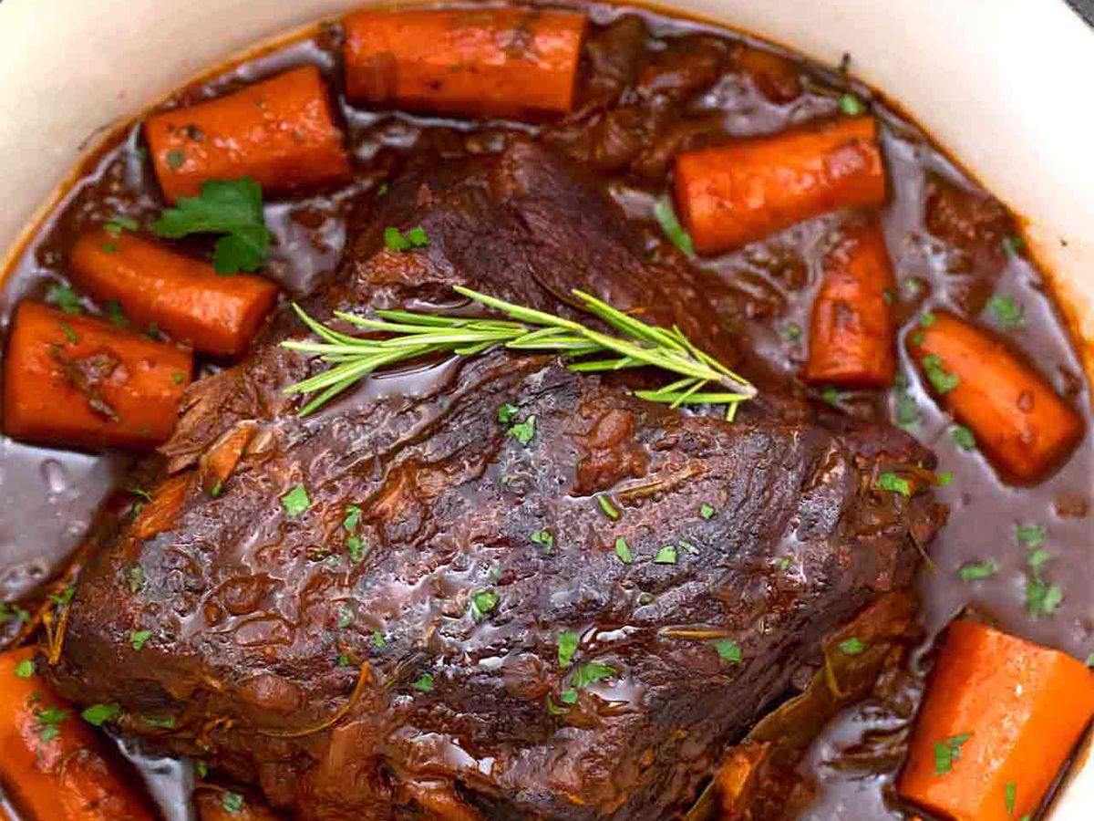 Roast Beef with Red Wine Gravy